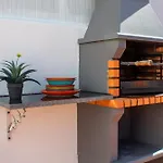 Casa Amarela - Conforto E Localização Central! *