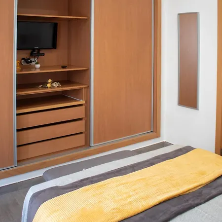 Vakantiehuis Casa Amarela - Conforto E Localizacao Central! *