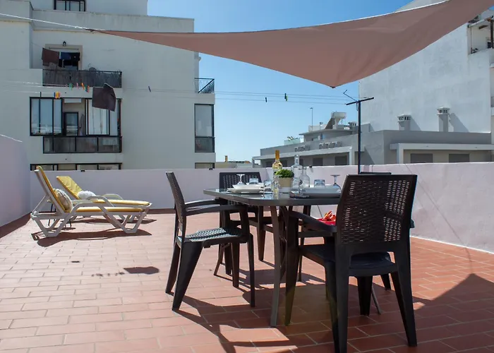 Σπίτι διακοπών Casa Amarela - Conforto E Localizacao Central! Φάρο