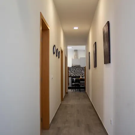Casa Amarela - Conforto E Localização Central! Faro